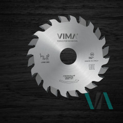 Adjustable HW scoring saw blade